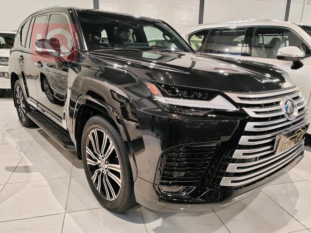 Lexus LX